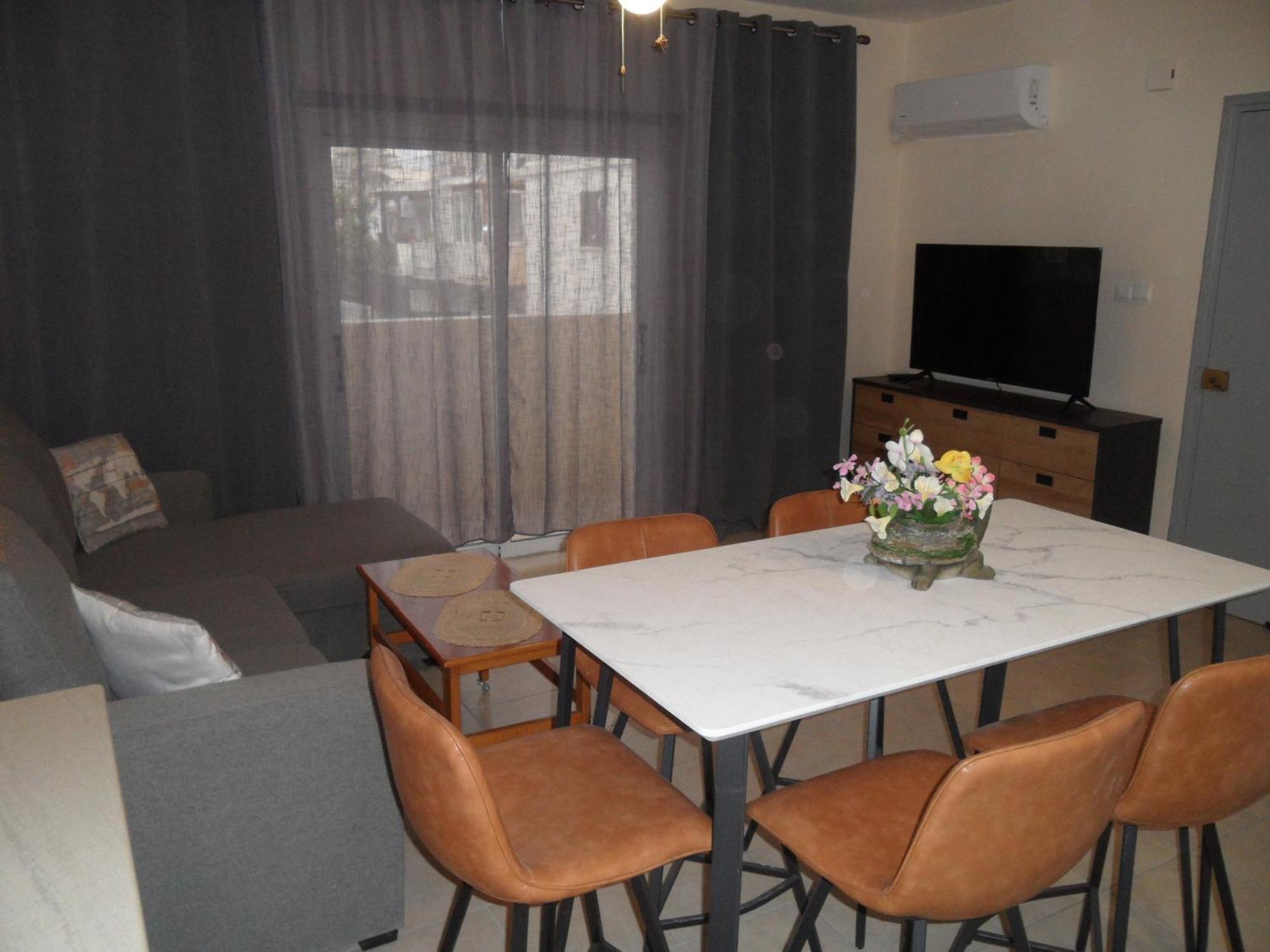 Family And Friends Flat Close To The Sea, Free Internet 圣纳帕 外观 照片
