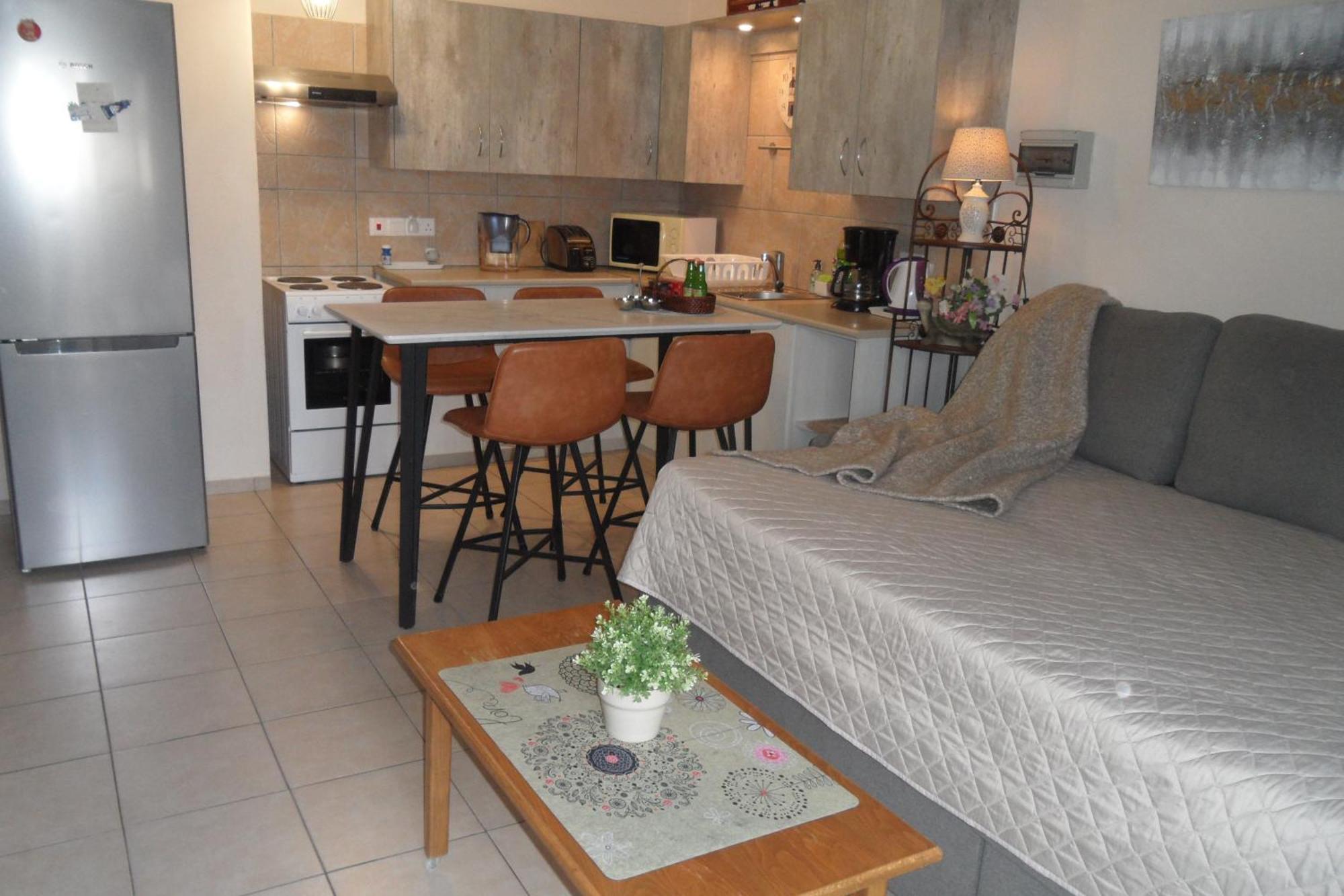 Family And Friends Flat Close To The Sea, Free Internet 圣纳帕 外观 照片